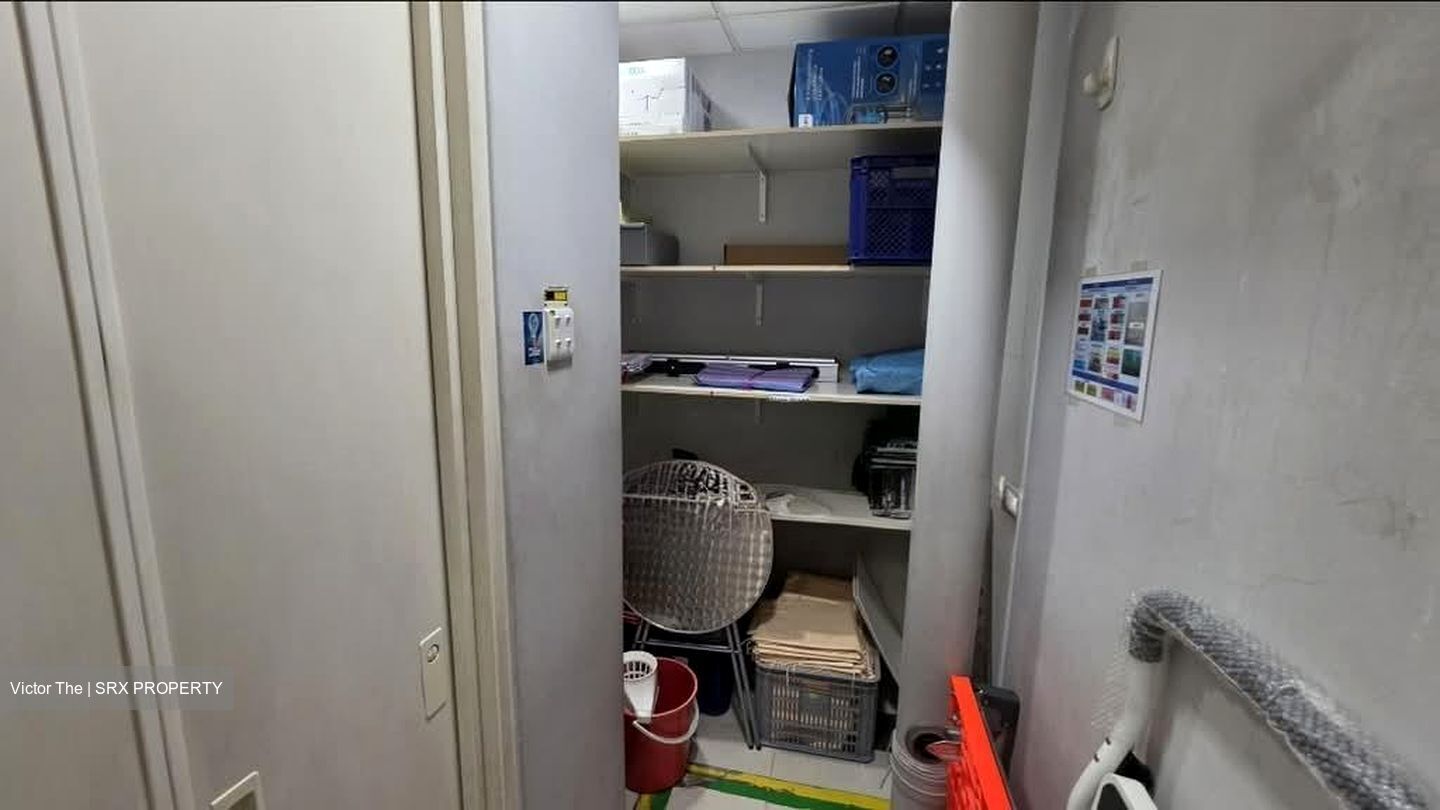 Serangoon Central Drive (D19), Shop House #591926501